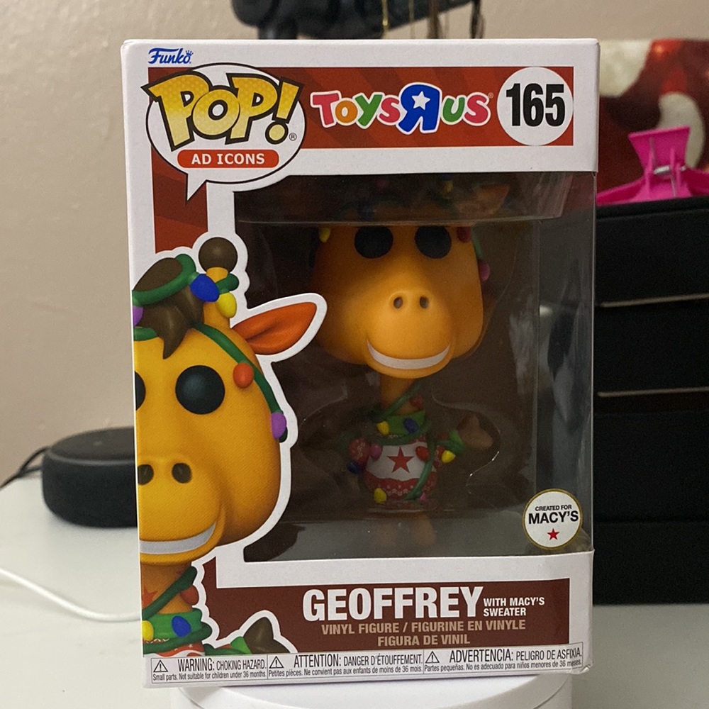 GEOFFREY TOYS R US GIRAFFE EXCLUSIVE LIMITED EDITION - Picture 3 of 9